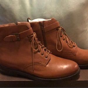 NWOT leather Seychelles combat booties
